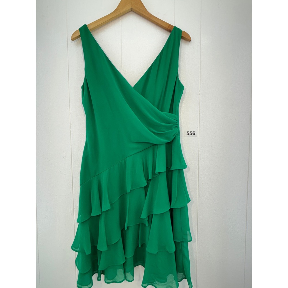 NWT Lauren Ralph Lauren Green Ruffle Tiered V-Neck Cocktail Dress Size 8